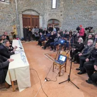 Na cerkvenem koru na&scaron;li tudi kamnito plo&scaron;čo iz 6. stoletja