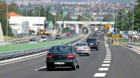 Kratkoročne naložbe v avtoceste in hitre ceste na Primorskem so namenjene predvsem odpravi nekaterih ozkih  grl okrog Kopra.