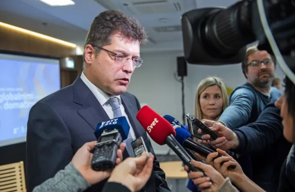 Janez Lenarčič je danes prvič obiskal Slovenijo v vlogi evropskega 
komisarja.