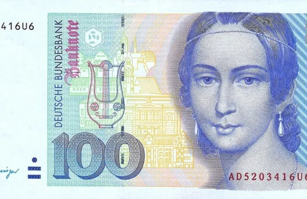 V nem&scaron;kih predalih skritih &scaron;e več kot 12 milijard mark