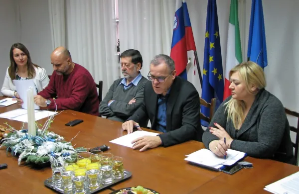 Danilo Markočič svoje prvo leto županovanja ocenjuje kot uspešno, saj opaža, da so ljudje bolj zadovoljni in da se v občino 
vračata optimizem in veselje.