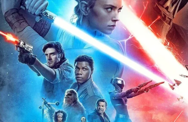 V nekaterih slovenskih kinih si bo že danes mogoče predpremiero 
ogledati zadnji del znanstvenofantastične sage Vojna zvezd; Vzpon 
Skywalkerja v režiji J.J. Abramsa.