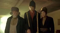 “Sveti trije kralji” (Marko Brecelj, Matija Solce in Janja Majzelj) v 
Zgodbah iz kostanjevih gozdov ponazarjajo ločnico med svetom 
živih in svetom mrtvih.