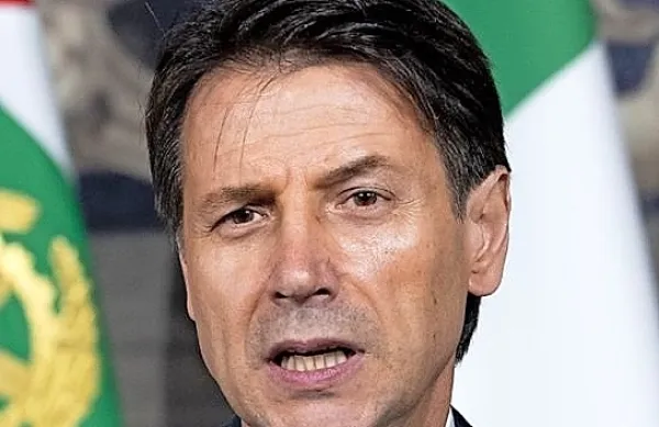 Italijanski premier Giuseppe Conte je danes ocenil, da se je po 
božični potrditvi proračuna za leto 2020 finančno stanje države 
stabiliziralo, vlada v Rimu pa je prestala pomembno preizkušnjo.