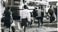 Vselej je potekala bitka za najboljša mesta na avtobusu za Trst.