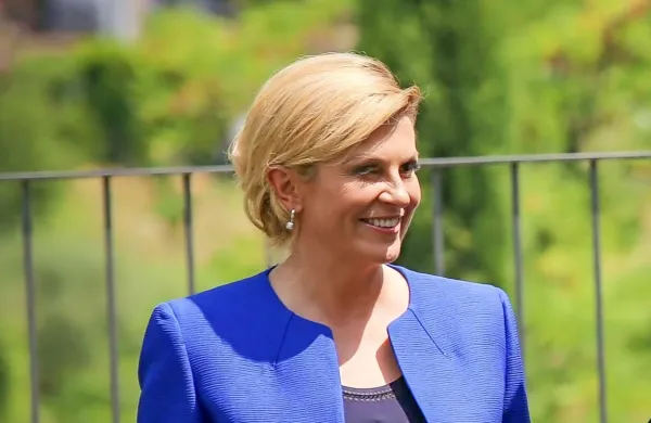 Hrvaška predsednica Kolinda Grabar-Kitarović si je privoščila nov 
spodrsljaj.
