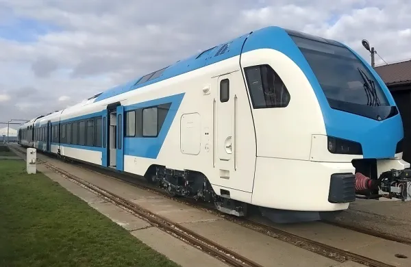 Do konca leta 2022 bo na progah vozilo vseh 52 novih potniških vlakov.