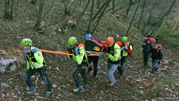 Za mladega Alžirca se je pot v boljše življenje končala pod 
Socerbom.