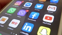 Med klepetalnimi storitvami pri Slovencih prednjači viber, med 
družbenimi omrežji pa facebook.
