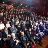 Larisa &Scaron;toka: &ldquo;&Scaron;e bomo risali nasmehe na obraze otrok&rdquo;