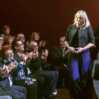 Larisa &Scaron;toka: &ldquo;&Scaron;e bomo risali nasmehe na obraze otrok&rdquo;