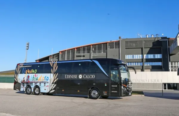 Nomago bo do leta 2025 skrbel za prevoze  italijanskega nogometnega prvoligaša Udinese Calcio.