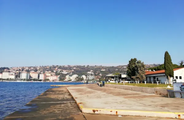 Hrvati bi se odkrižali plaže pod Metropolom