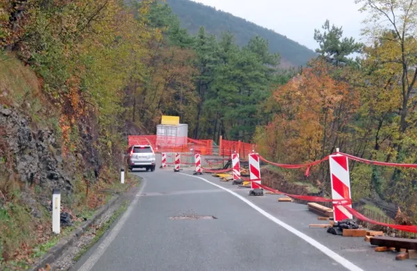 Po cesti med Branikom in Štanjelom bodo po novem lahko vozila 
tudi vozila,  višja od 3,1 metrov. 