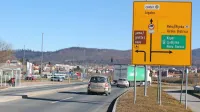 Izgradnja krožišča na vstopu v mestu bo poleg začetka gradnje 
kolesarskih poti letošnja največja naložba v občini na področju 
prometne infrastrukture.
