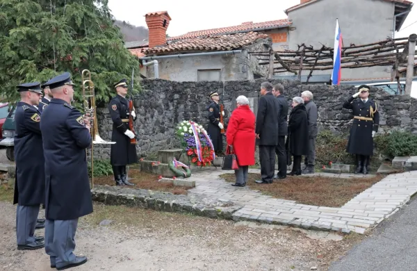Na Pedrovem pri Novi Gorici so se spomnili padlih v spopadu z okupatorjem