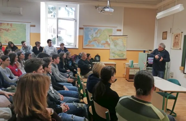 Na Gimnaziji Koper o holokavstu