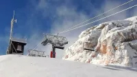 Sedežnico Prevala so usposobili za varno povezavo z italijanskim 
smučiščem.