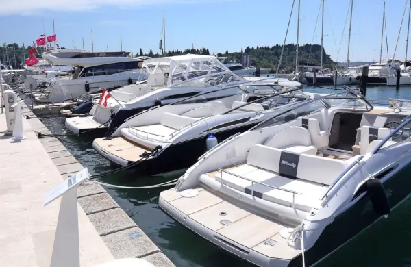 Navtični sejem Nautica Marina Portorož predstavlja nadaljevanje 
Internautice, ki sta jo vrsto let skupaj organizirala Studio 37 in 
Marina Portorož. A sta se partnerja leta 2018 razšla.