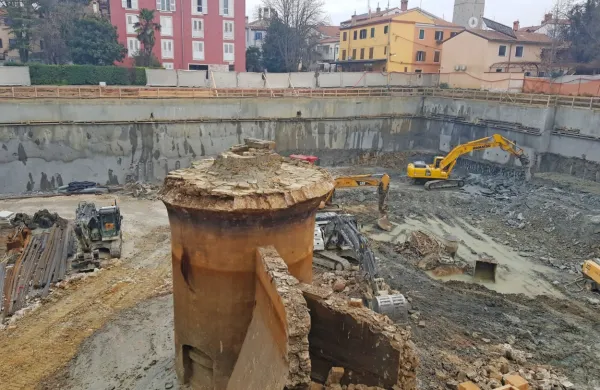 Ru&scaron;ijo vodno cisterno