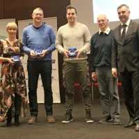 Nosilci posebnih priznanj