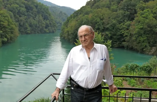 Saša Vuga na terasi domače hiše, Most na Soči, 31. avgust 2014