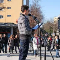 Pre&scaron;ernova poezija tudi na Primorskem