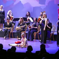 &Scaron;tiri desetletja novogori&scaron;kega kulturnega doma