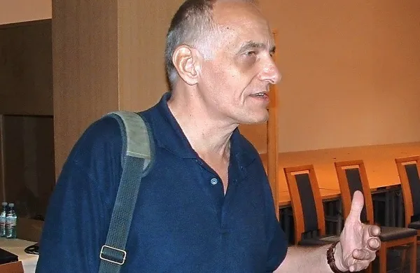 Društvo slovenskih pisateljev je leta 1997 Pavlu Vilikovskyjemu 
podelilo nagrado vilenica, ki jo podeljuje za izjemne dosežke v 
literaturi, ki nastaja v srednjeevropskem kulturnem prostoru.  