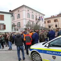 &ldquo;Zahtevamo zdravo okolje!&rdquo;