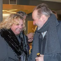 Direktorica koprskega gledališča Katja Pegan se je  družila z 
igralcem Matjažem Tribušonom.