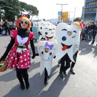 Koper so zasedle maske
