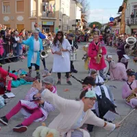 V &Scaron;empetru izstopa obleka
