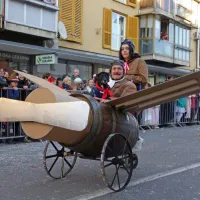 V &Scaron;empetru izstopa obleka