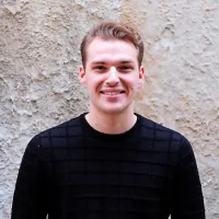 Koprčan Tine Ugrin o snemanju z Martinom Turkom