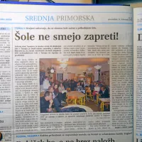 Tomajci so odločno nasprotovali zaprtju šole in zahtevali obnovo 
stavbe.