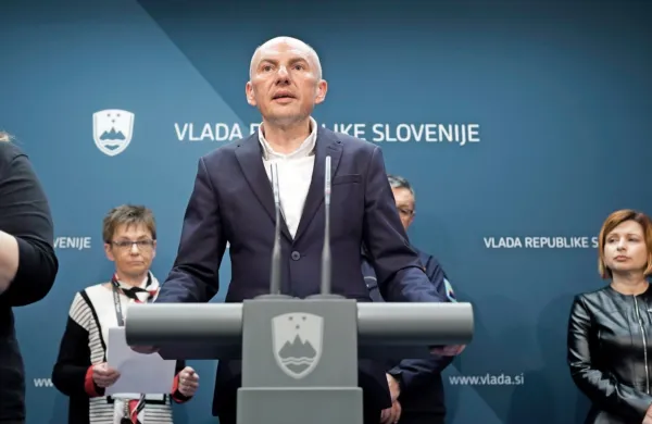 Minister za zdravje, ki opravlja tekoče posle Aleš Šabeder