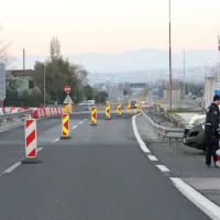 Ob nekdanjem mednarodnem mejnem prehodu Škofije je ena od 
šestih vstopnih točk.