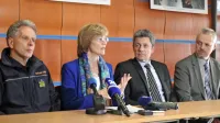 O pojavu koronavirusa  v občini Postojna so spregovorili (z leve): 
Sandi Curk, Irena Vatovec, Igor Marentič in Robert Smrdelj.