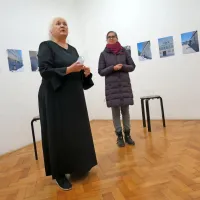 Zdaj je člove&scaron;tvu dovoljeno čakati