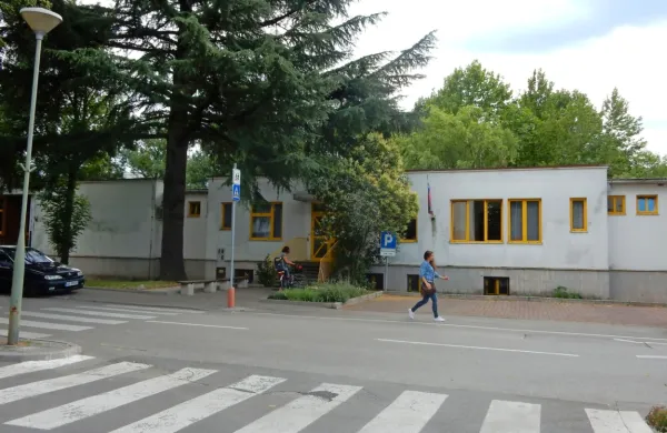 Za varstvo predšolskih otrok je bila predvidena enota Centralni 
vrtec Vrtca Nova Gorica.