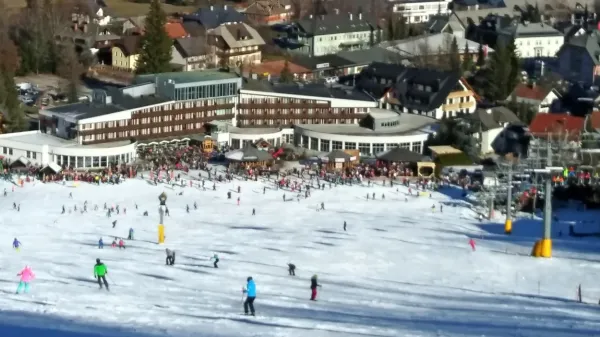 Odpoved Pokala Vitranc je prinesla veliko izgubo tudi kranjskogorskim  hotelirjem in žičničarjem.