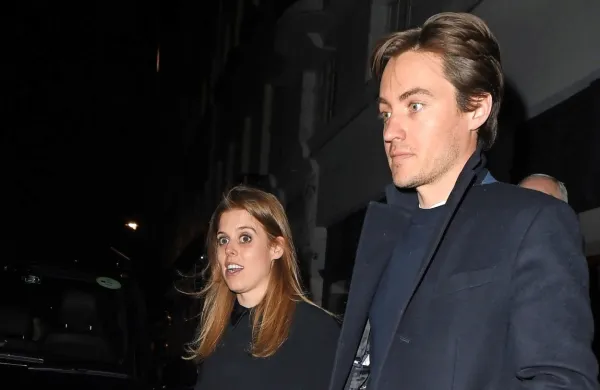 Izbruh novega koronavirusa ogroža tudi poroko britanske princese Beatrice z njenim partnerjem italijanskega porekla Edoardom 
Mapellijem Mozzijem, ki je predvidena za 29. maj.