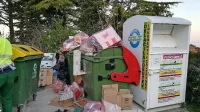 Ekološki otoki v občini Piran so polni, saj uporabniki embalaže ne 
stisnejo in zavzame preveč prostora. 