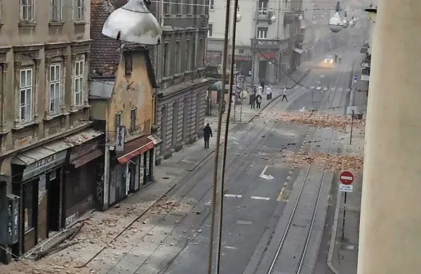 Na Hrva&scaron;ko &scaron;e danes slovenska nujna pomoč