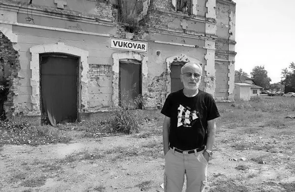 Po dolgi in težki bolezni je v 67. letu starosti umrl dolgoletni 
novinar RTV Slovenija in Vala 202 Marjan Jerman.
