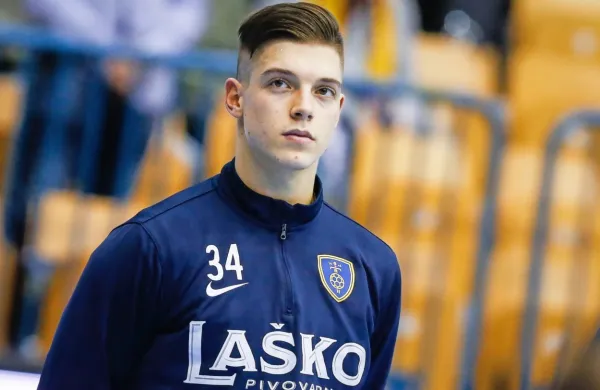 Domen Makuc