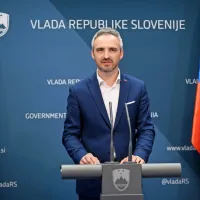 Minister Janer Cigler Kralj