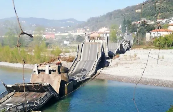 Med Ligurijo in Toskano se je poru&scaron;il most
