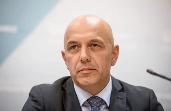 Dosedanji direktor Boštjan Lindav